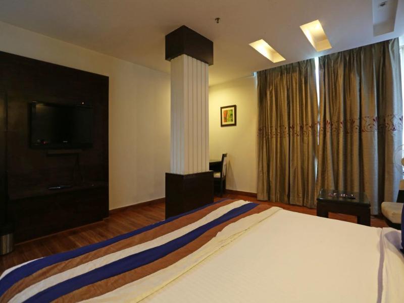 Capital O 7331 Hotel Downtown 뉴델리 외부 사진