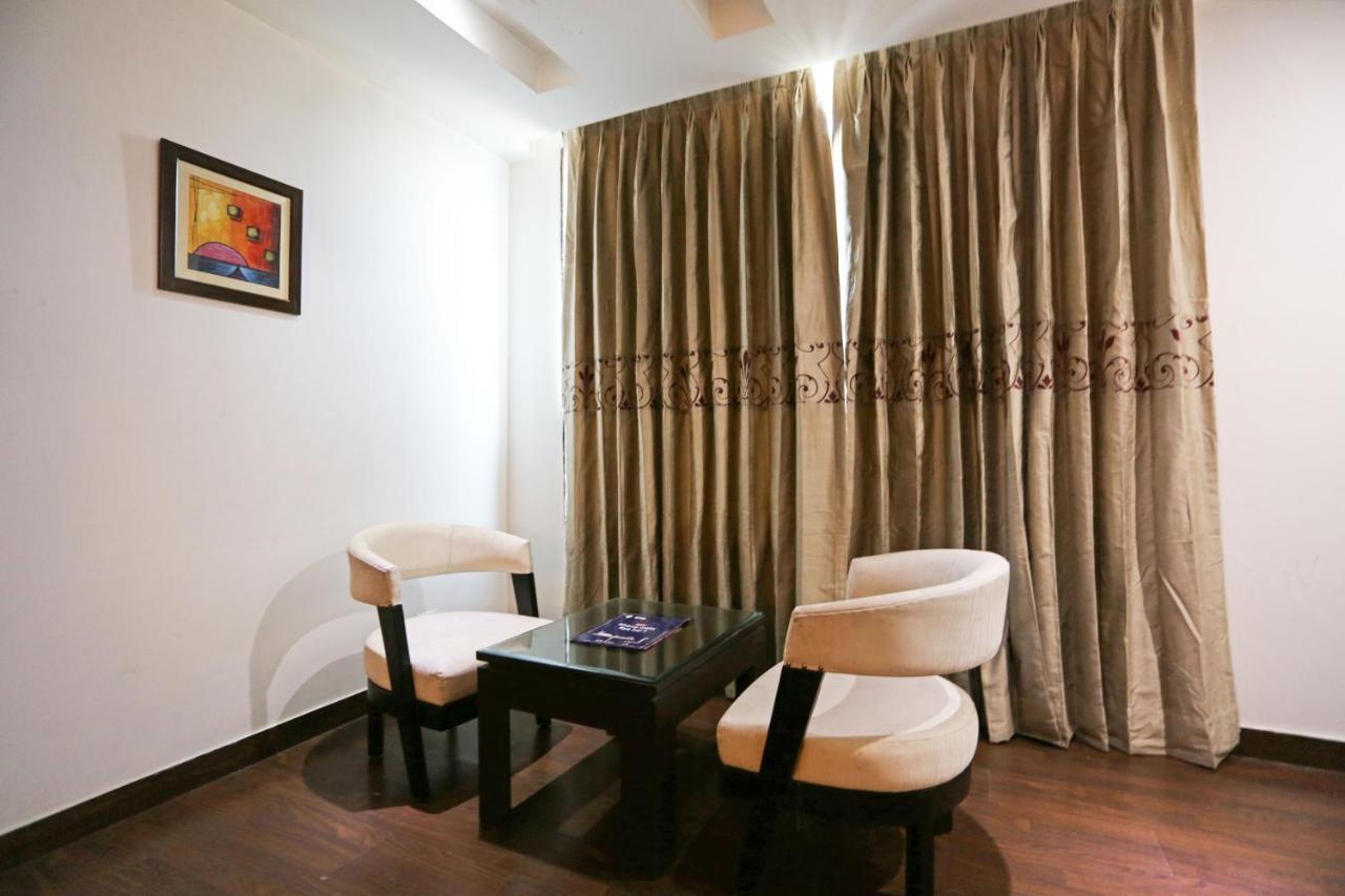 Capital O 7331 Hotel Downtown 뉴델리 외부 사진